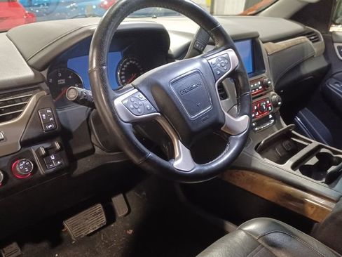 Used 2016 GMC Yukon XL Denali w/ Open Road Package image 4