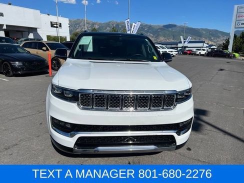 Used 2023 Jeep Grand Wagoneer 4WD image 10