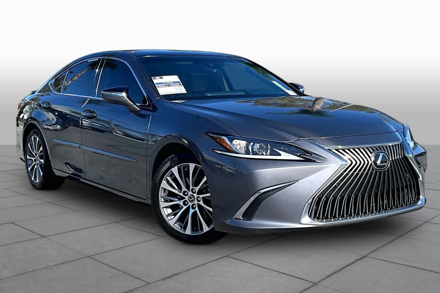 Used 2020 Lexus ES 350 w/ Premium Package FWD image 2