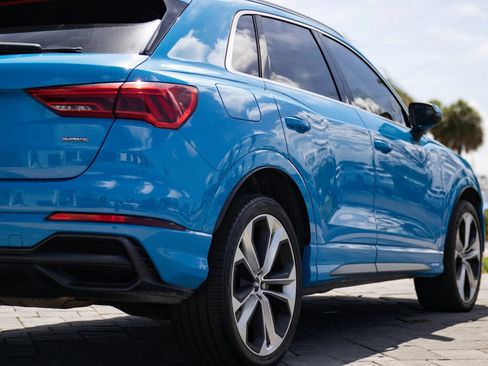 Used 2020 Audi Q3 2.0T Premium Plus w/ Premium Plus Package AWD/4WD image 14
