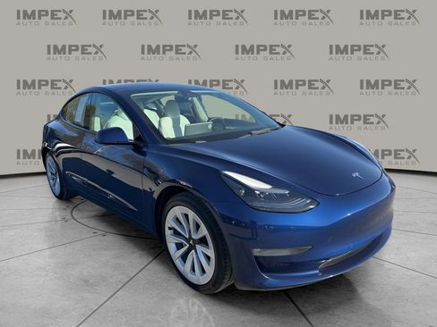 Used 2022 Tesla Model 3 Long Range image 7