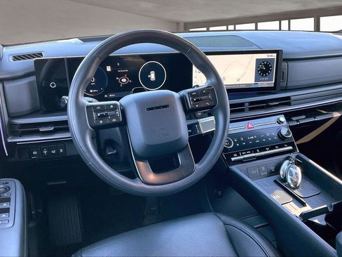 Used 2024 Hyundai Santa Fe Calligraphy image 8