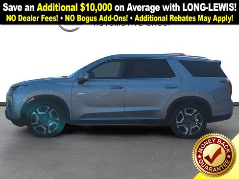 Used 2023 Hyundai Palisade SEL w/ Premium Package image 2