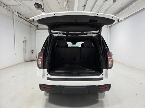 Used 2023 Chevrolet Tahoe RST AWD/4WD image 9
