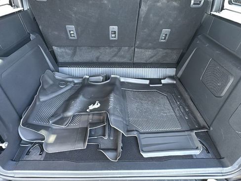 New 2026 Ford Bronco Raptor AWD/4WD image 16