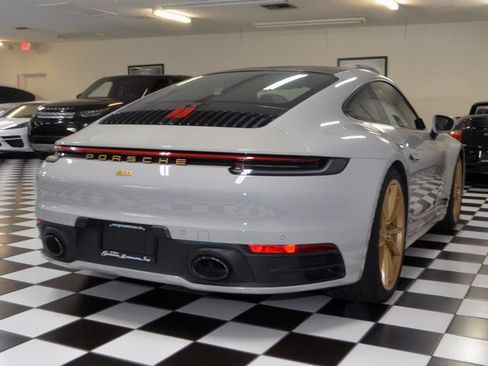 Used 2020 Porsche 911 Carrera S RWD image 9