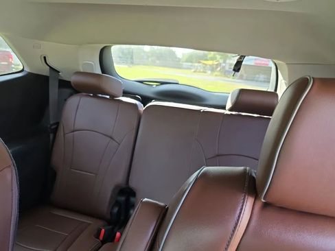 Used 2018 Buick Enclave Avenir w/ Avenir Technology Package image 14