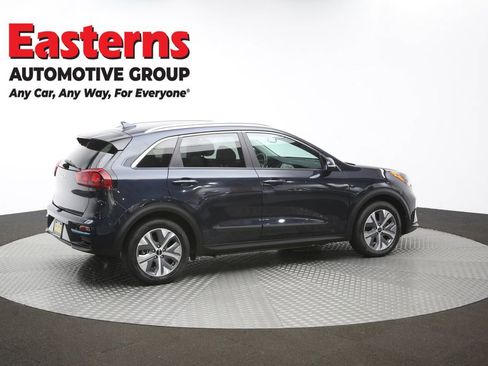 Used 2022 Kia Niro EX w/ Cold Weather Package FWD image 41