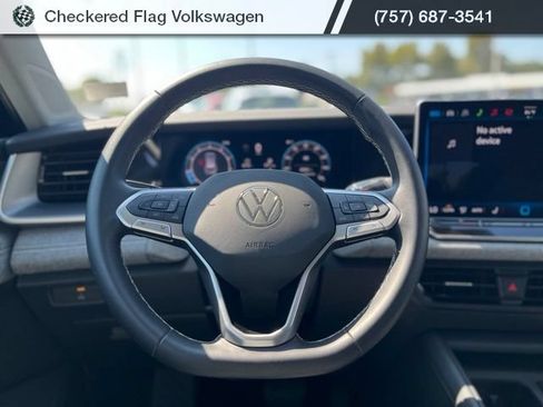 Used 2026 Volkswagen Tiguan S FWD image 32