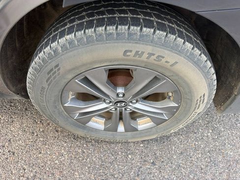Used 2014 Hyundai Santa Fe Sport AWD/4WD image 24