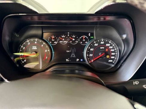 Used 2018 Chevrolet Camaro SS RWD image 26