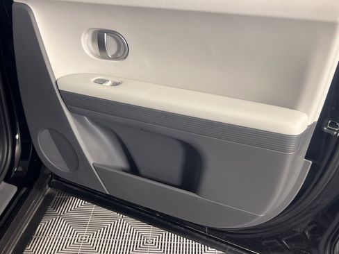 Used 2024 Hyundai Ioniq 5 SEL image 32