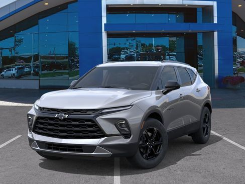 New 2026 Chevrolet Blazer LT w/ Convenience Package AWD/4WD image 33