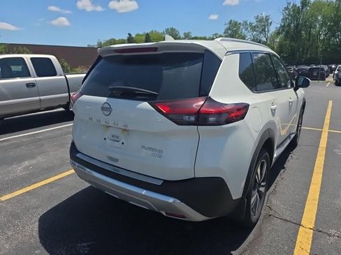 Used 2023 Nissan Rogue Platinum AWD/4WD image 5