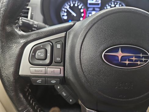 Used 2018 Subaru Forester 2.5i Touring w/ Popular Package #2 AWD/4WD image 18