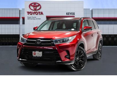 Certified 2019 Toyota Highlander SE