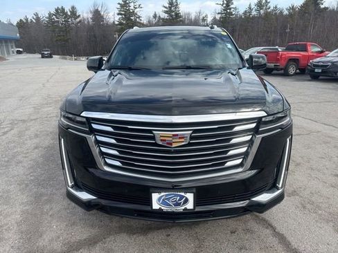 Used 2022 Cadillac Escalade Premium Luxury Platinum image 2