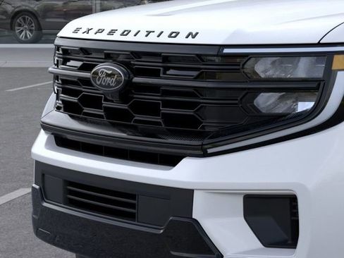 New 2026 Ford Expedition Max Platinum AWD/4WD image 17