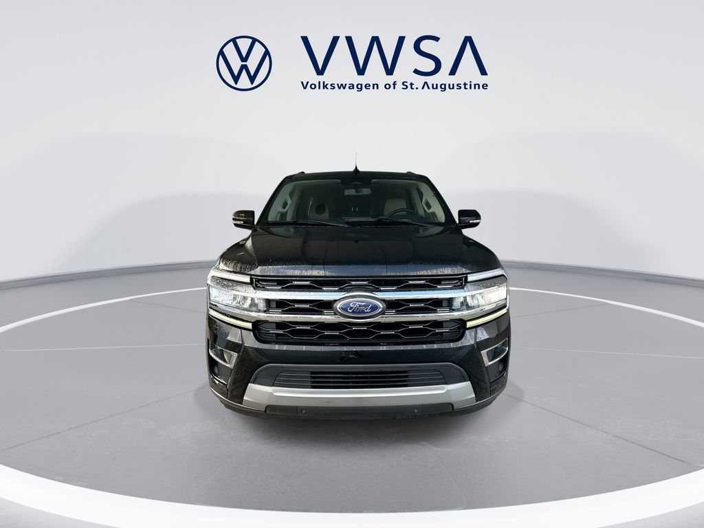Used 2024 Ford Expedition Max Limited RWD image 2