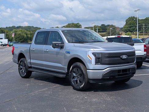 New 2025 Ford F150 Lightning Flash image 2
