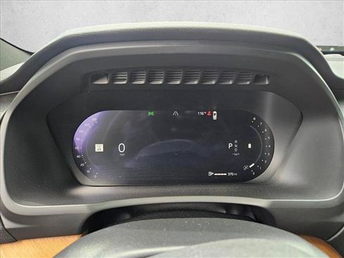 Used 2023 Volvo XC90 B6 Plus w/ Protection Package Premier AWD/4WD image 11