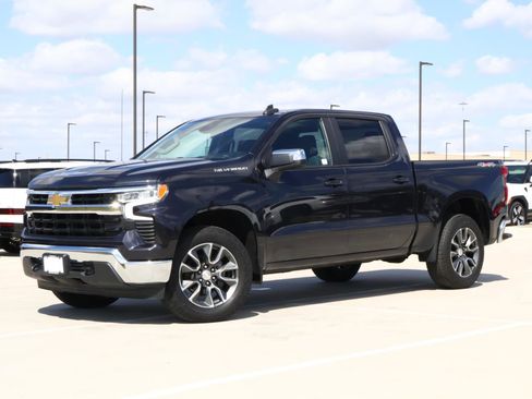 Used 2023 GMC Sierra 1500 Elevation image 35