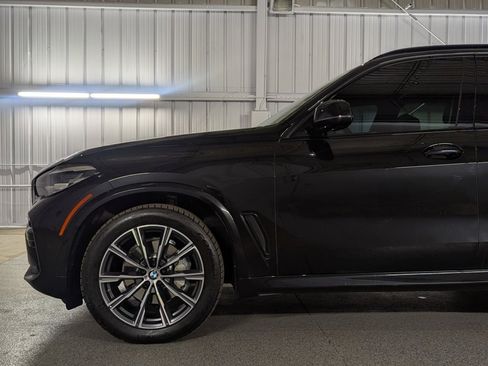 Used 2021 BMW X5 xDrive40i w/ M Sport Package image 16