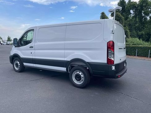 New 2026 Ford Transit 250 Low Roof RWD image 4