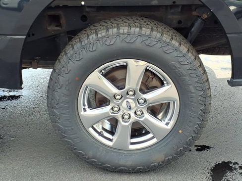 Used 2018 Ford F150 XLT w/ Equipment Group 301A Mid AWD/4WD image 7