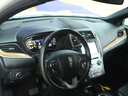 Used 2019 Lincoln MKC Reserve w/ MKC Technology Package AWD/4WD image 13