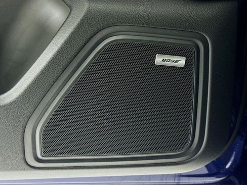 New 2026 Porsche Macan image 12