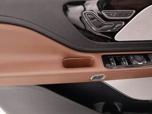 New 2026 Lincoln Aviator Reserve image 17