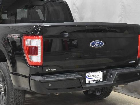 Used 2023 Ford F150 Lariat w/ Equipment Group 502A High image 9