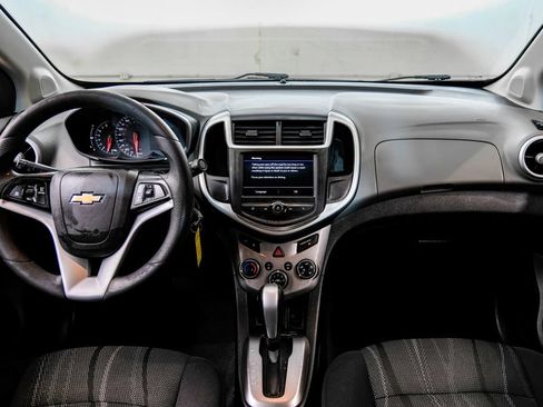 Used 2020 Chevrolet Sonic LT FWD image 16