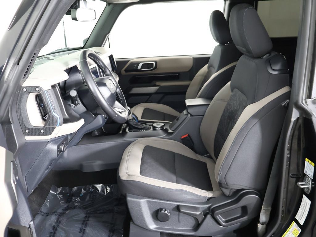 Used 2022 Ford Bronco Wildtrak AWD/4WD image 30