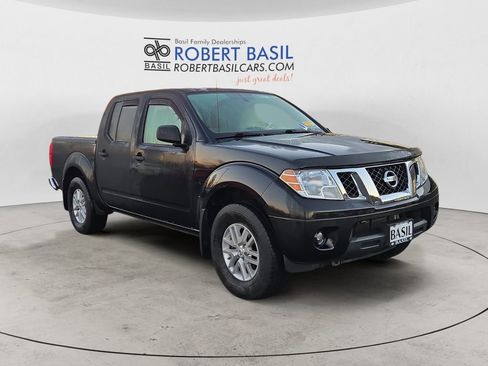 Used 2019 Nissan Frontier SV w/ Value Truck Package image 7
