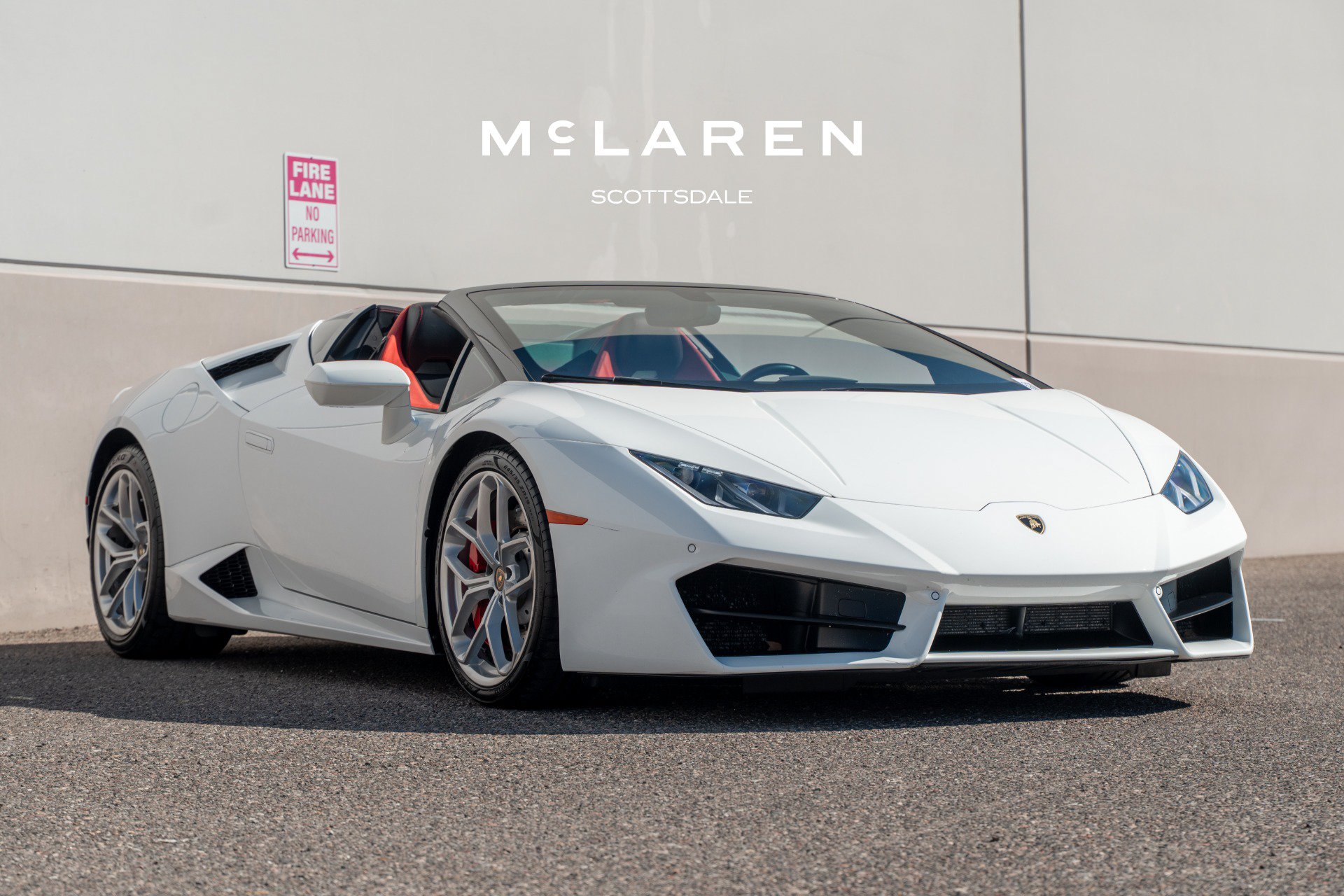 Used 2018 Lamborghini Huracan LP 580-2 RWD image 9