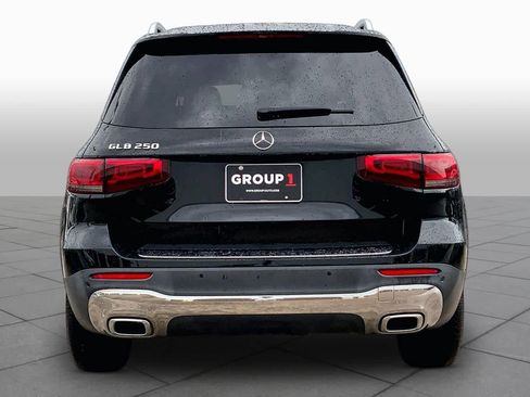 Used 2020 Mercedes-Benz GLB 250 image 5