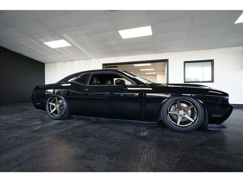 Used 2013 Dodge Challenger R/T w/ R/T Redline Group RWD image 22