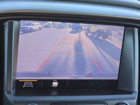 Used 2019 Chevrolet Colorado Z71 image 20