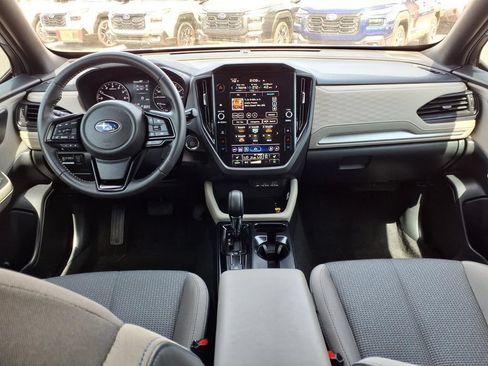 Used 2026 Subaru Forester Premium AWD/4WD image 2