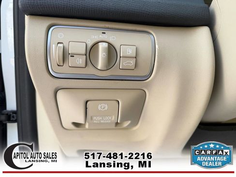 Used 2015 Volvo XC60 T6 image 14