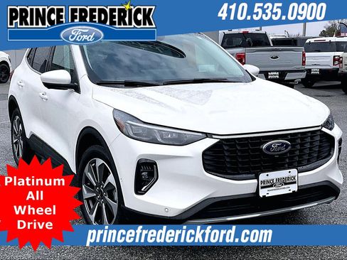 Used 2023 Ford Escape Platinum w/ Premium Technology Package image 1