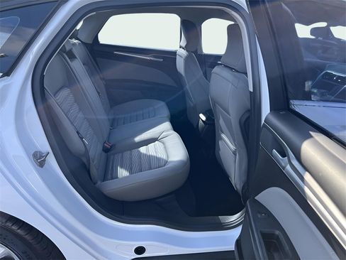 Used 2016 Ford Fusion S image 14