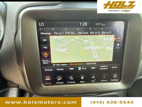 Used 2022 Jeep Renegade Limited w/ Sun, Sound & Wheels Group image 13