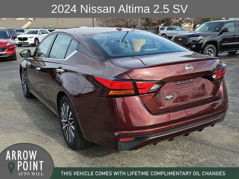 Used 2024 Nissan Altima 2.5 SV image 9