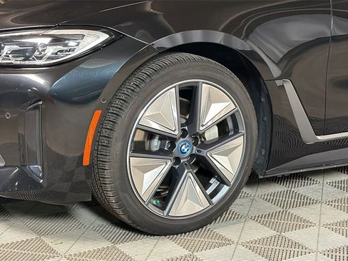 Used 2024 BMW i4 eDrive35 w/ Premium Package image 6