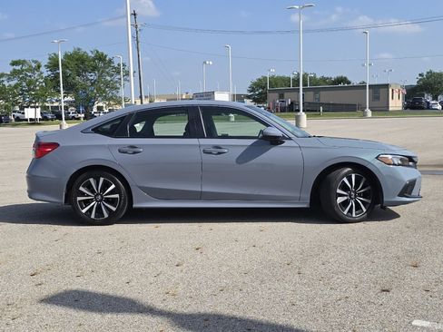 Used 2024 Honda Civic EX image 20