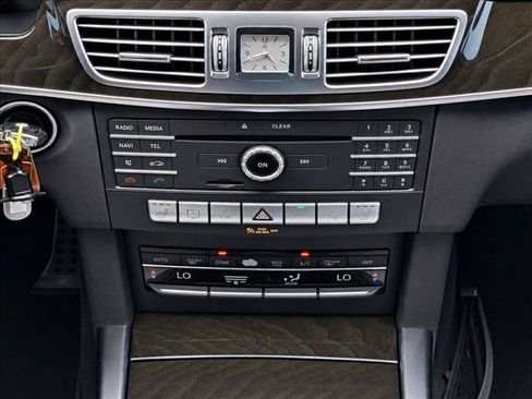 Used 2016 Mercedes-Benz E 350 Sedan image 15