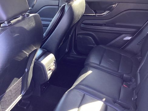 Used 2024 Lincoln Corsair Reserve w/ Equipment Group 201A image 9